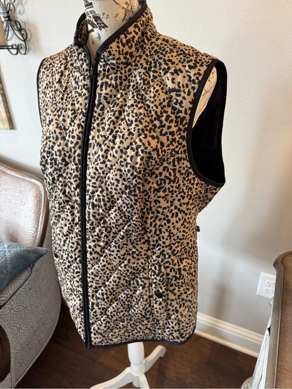 N/A stylish sleeveless